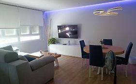 Zen & Modern Stile - Quiet, Bright & Spacious.